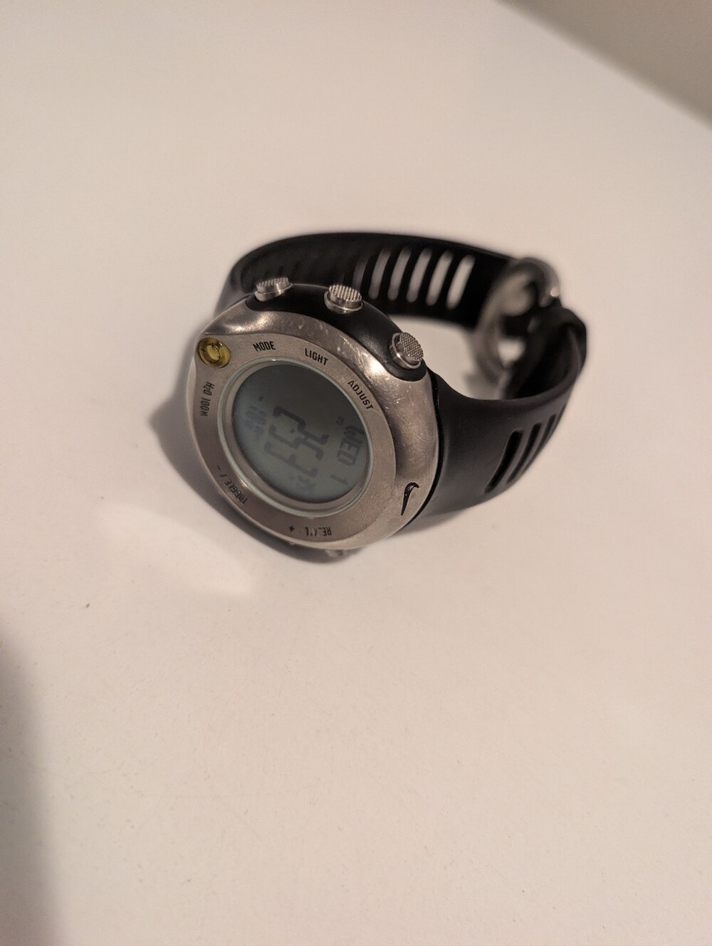 NIKE Titanium Lance Armstrong Watch WA0020. Men's Compass. Alarm. Altimeter